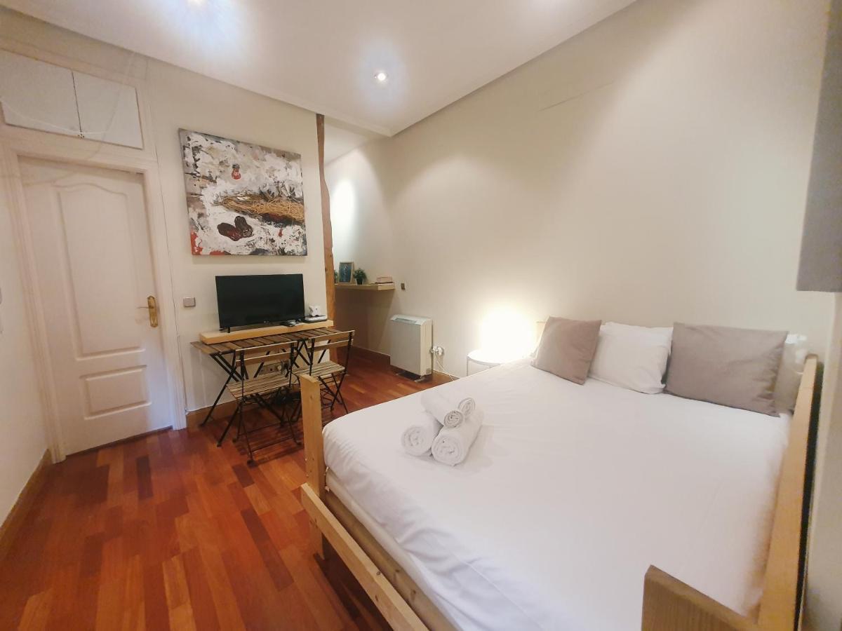 Enjoy A Cosy Studio In Malasana Bar Madrid Exterior foto